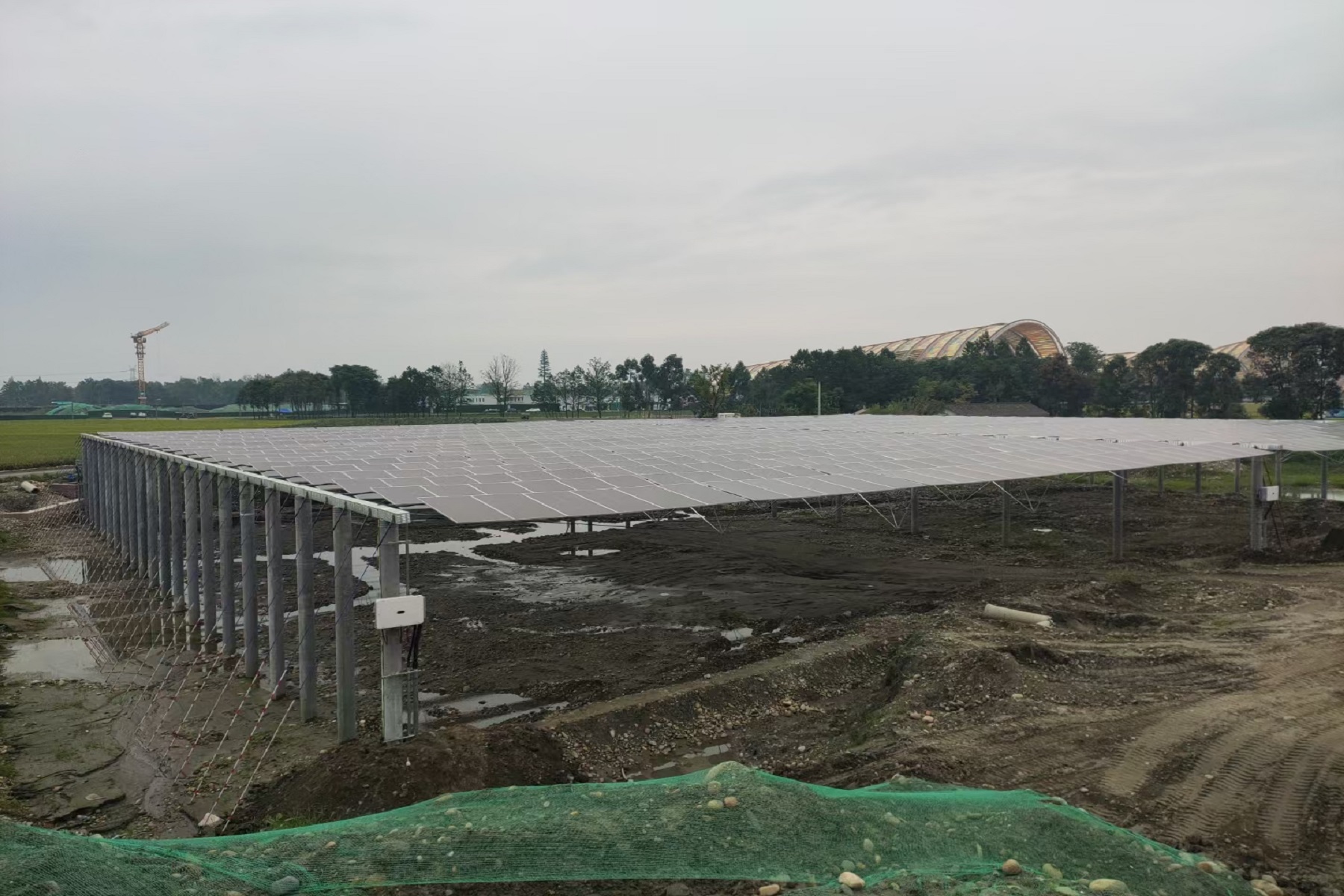 农光互补光伏支架的优势有哪些