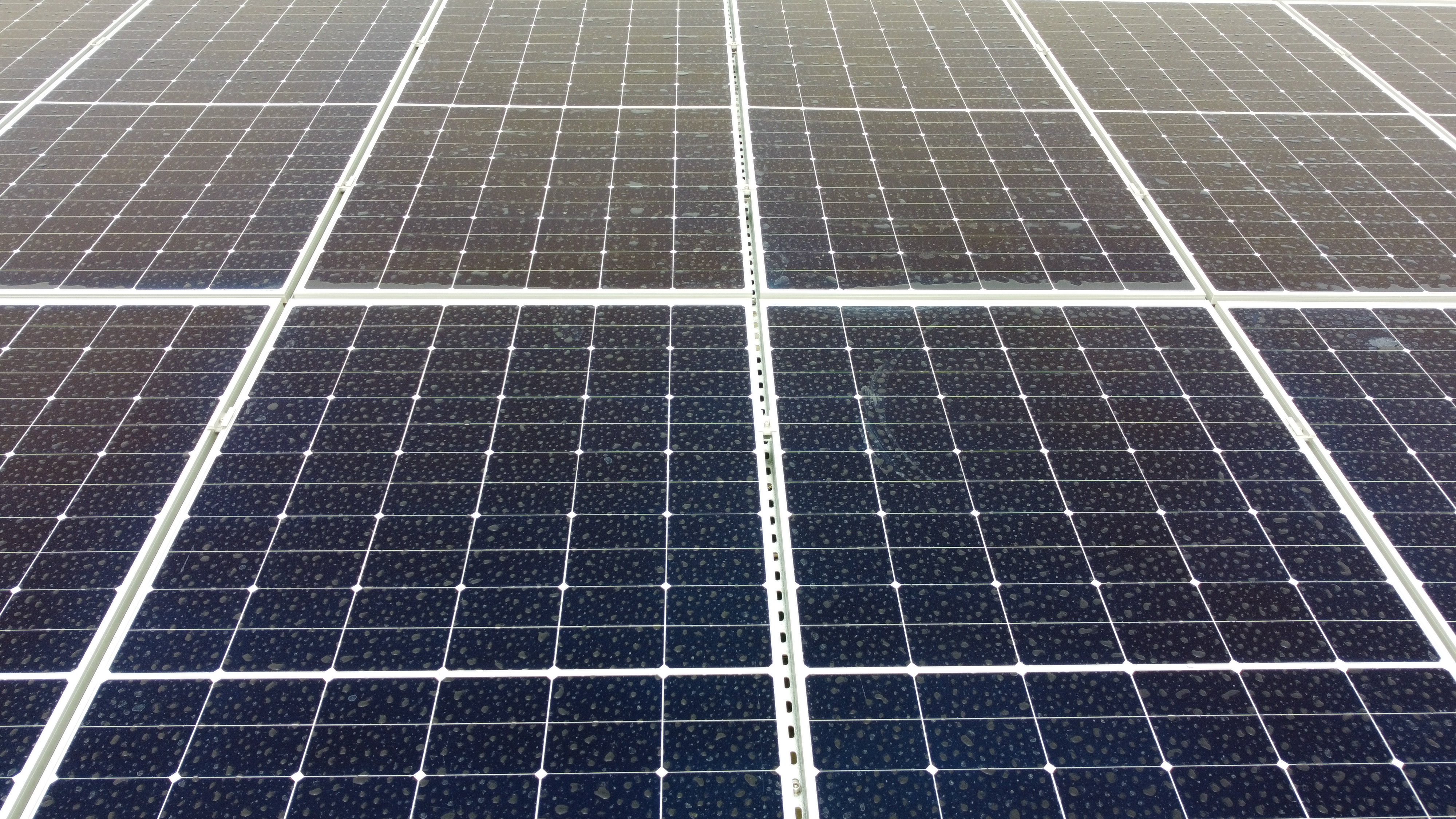 屋顶安装光伏发电的利弊